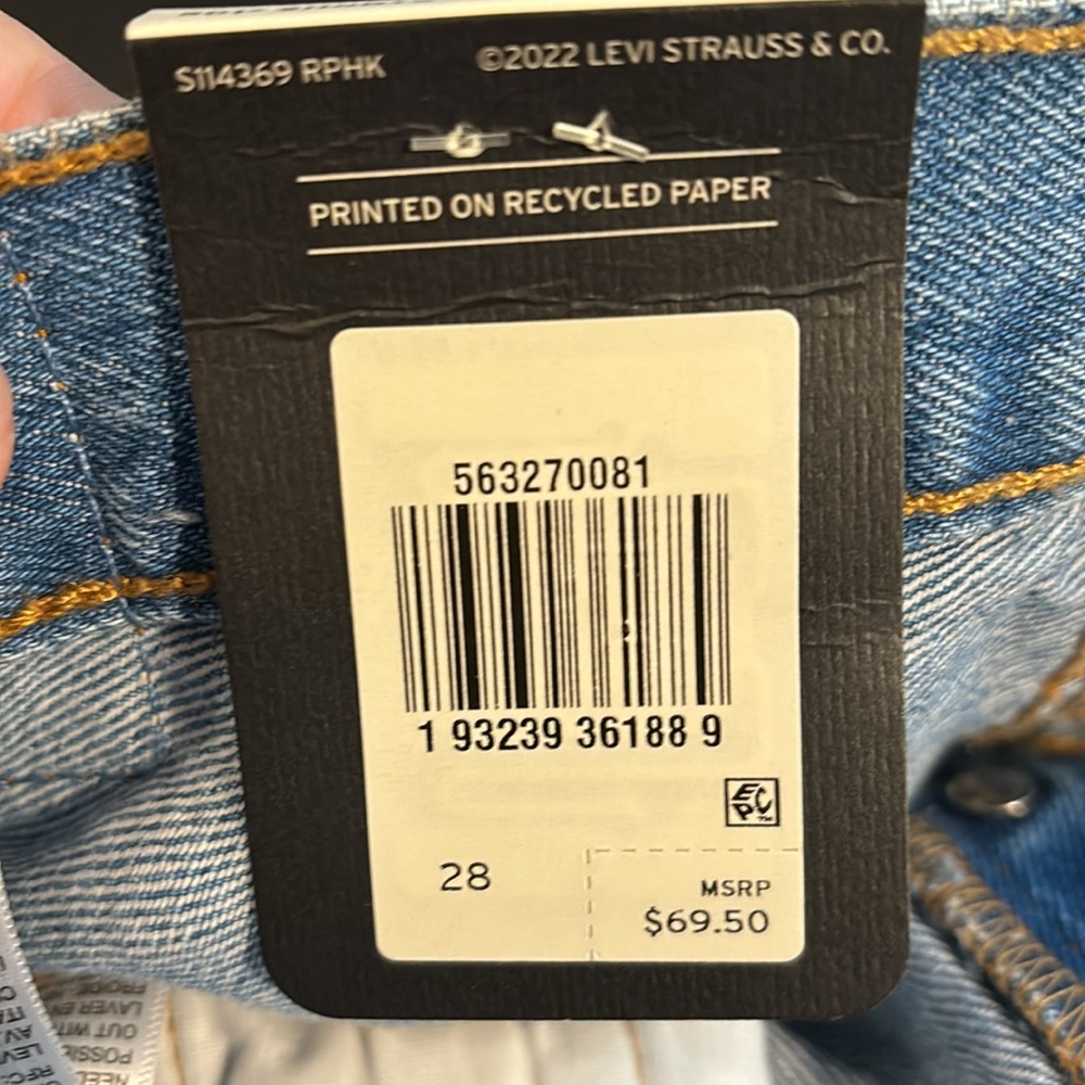 Levi’s 501 Jean shorts NWOT size 28 - Picture 4 of 5